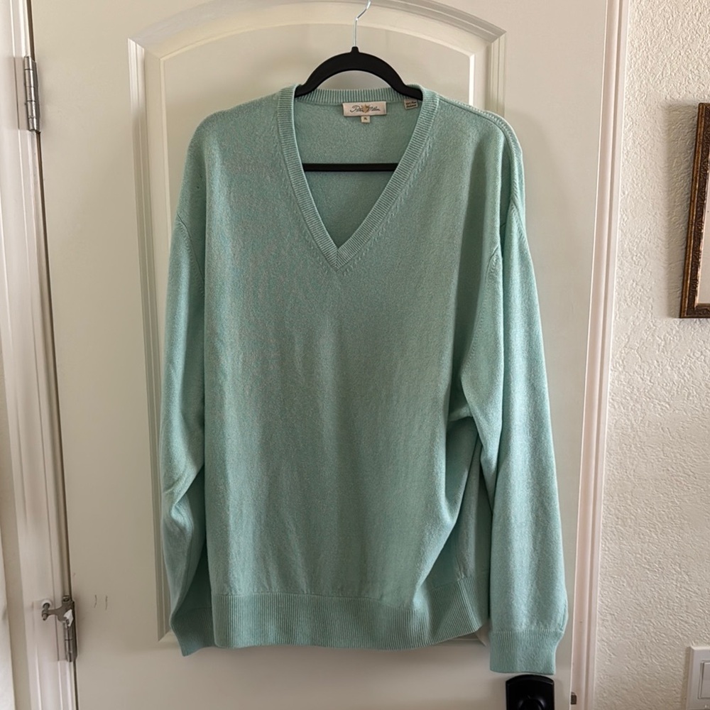 Peter Millar Green V-Neck Sweater